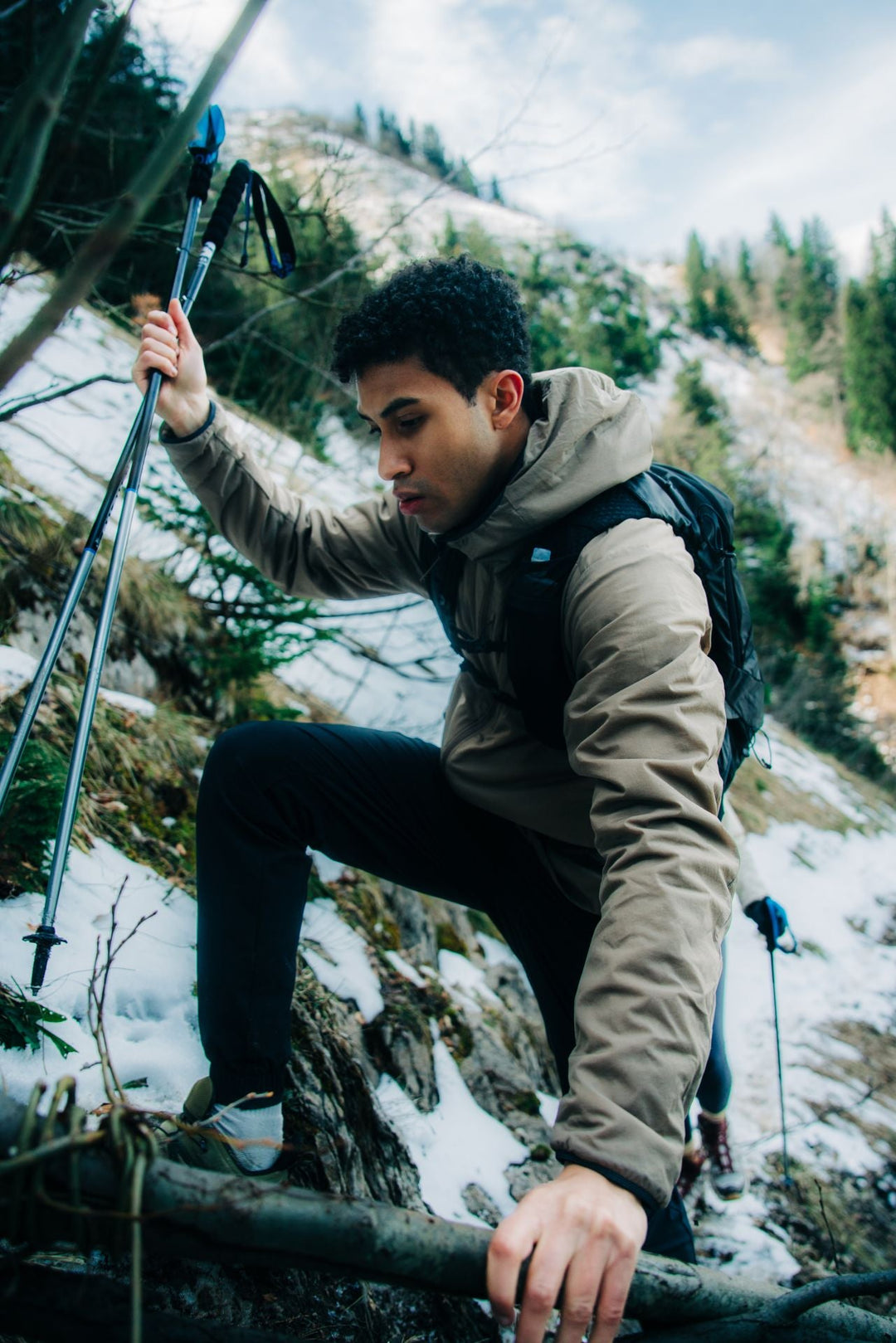 Salomon - Men's Hike