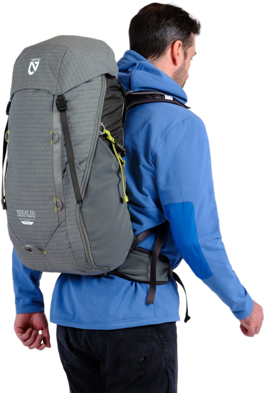 Resolve Pack - 35L