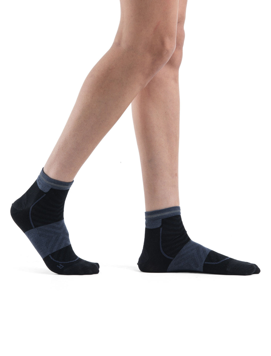 Run+ Ultralight Mini Socks - Women's