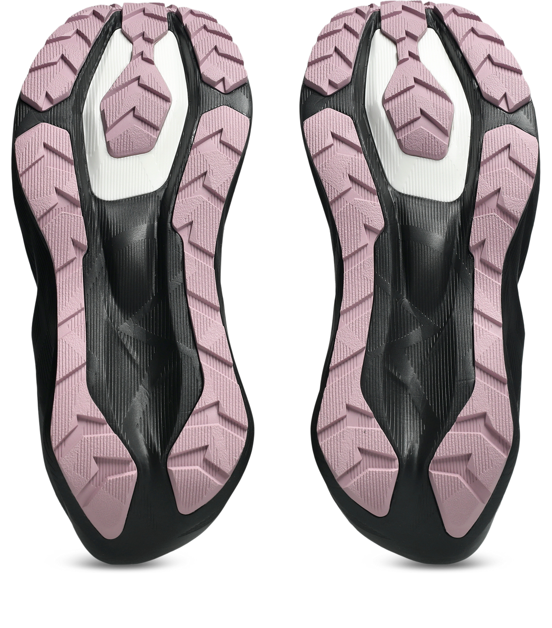 Novablast 6 GTX - Women's