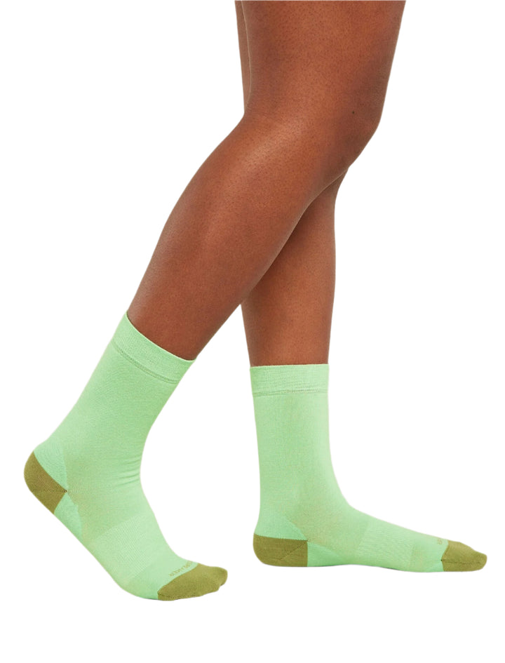 Merino Lifestyle Fine Gauge Crew Socks - Women's