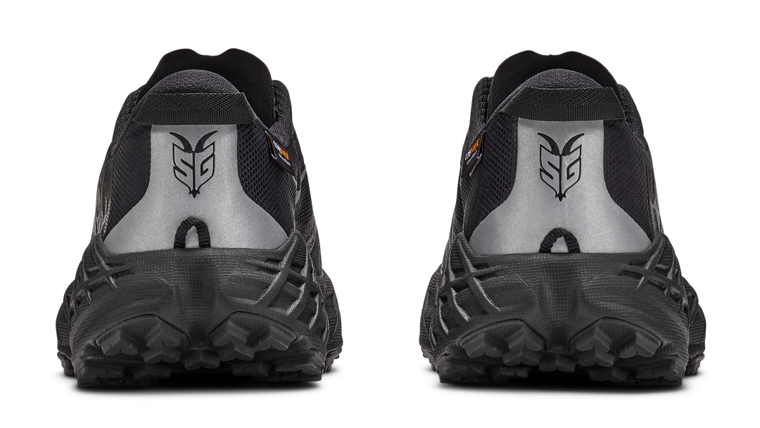 Speedgoat 7 GTX (Available in Wide Widths) - Men's