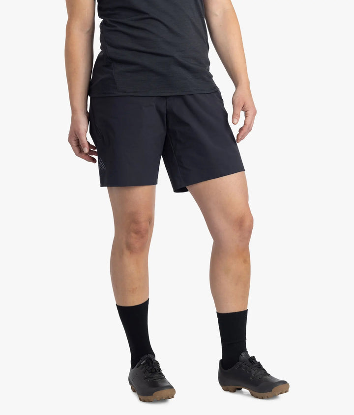 Farside Short 8" - Women's