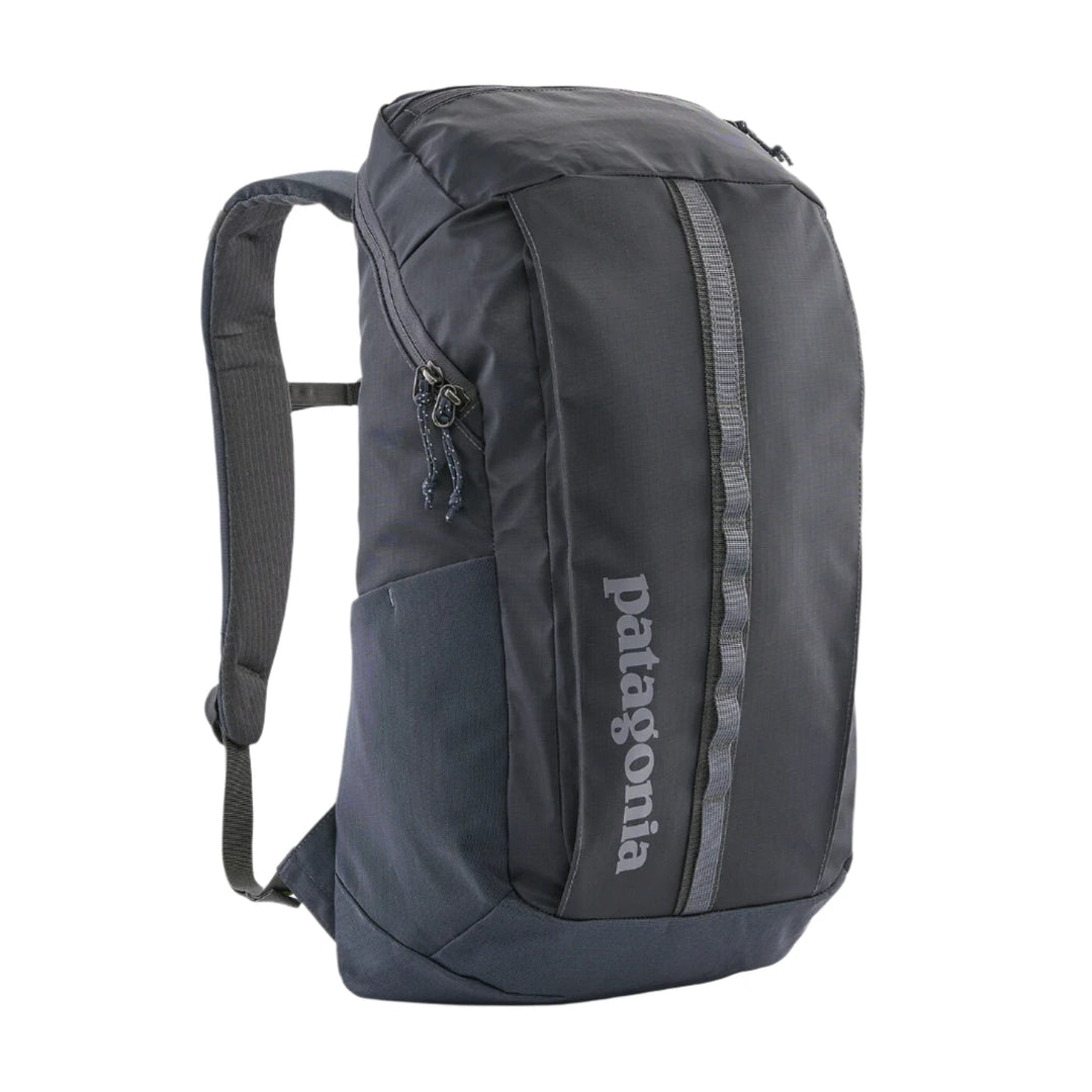 Black Hole Mini MLC 26L Travel Pack