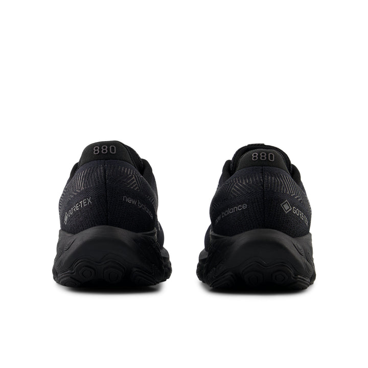 Fresh Foam X 880v14 GORE-TEX (Available in Wide Widths) - Men's