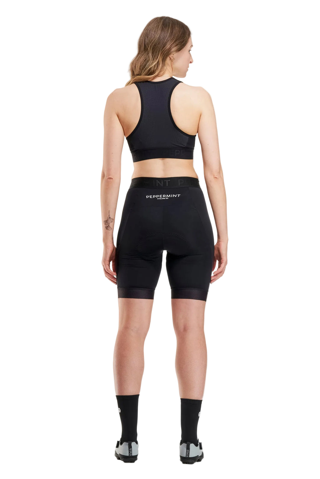 Signature Cargo Shorts - Women's