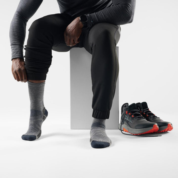 Performance Hike Light Cushion Crew - Men's