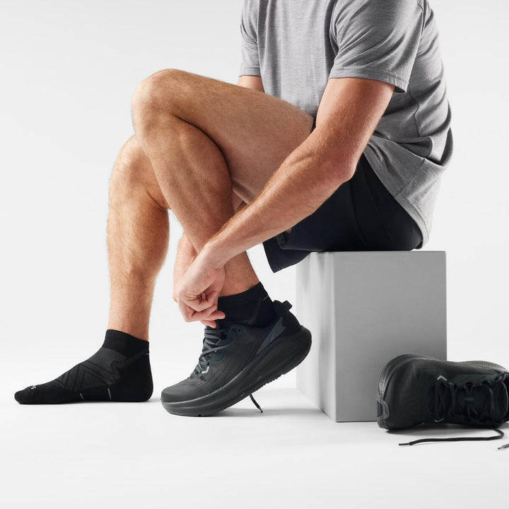 Performance Run Targeted Cushion Ankle Socks - Men's