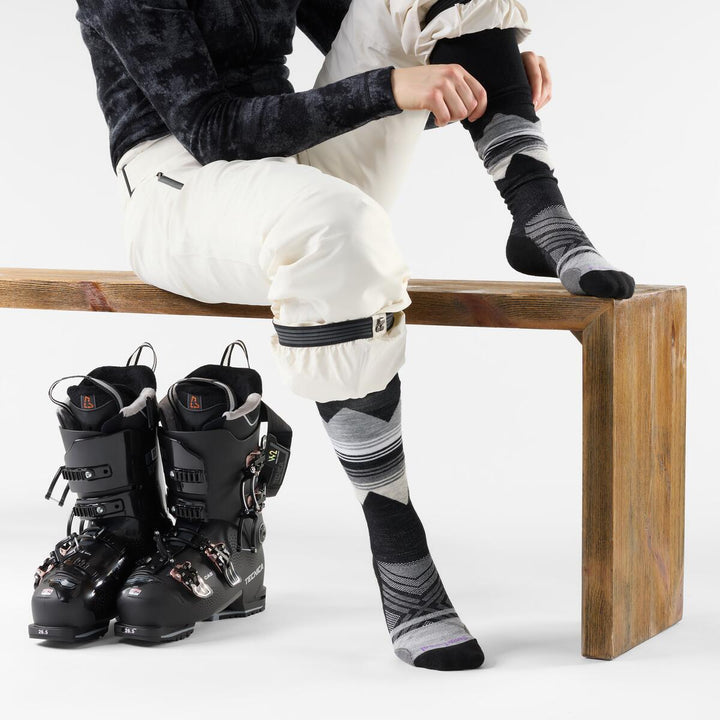 Ski Targeted Cushion Pattern OTC Socks - Women's