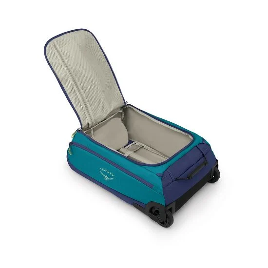 Daylite™ Carry-On Wheeled Duffel 40