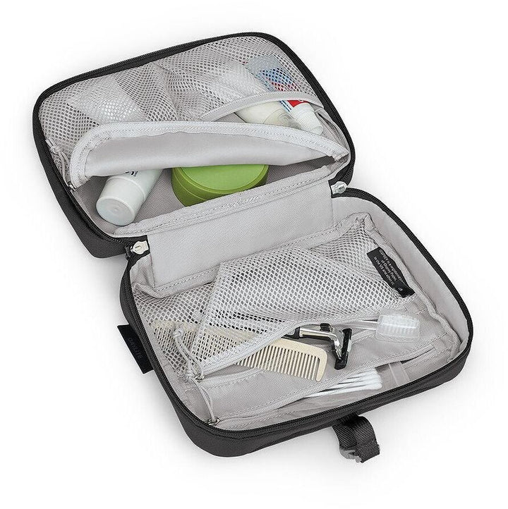 Daylite Hanging Toiletry Kit