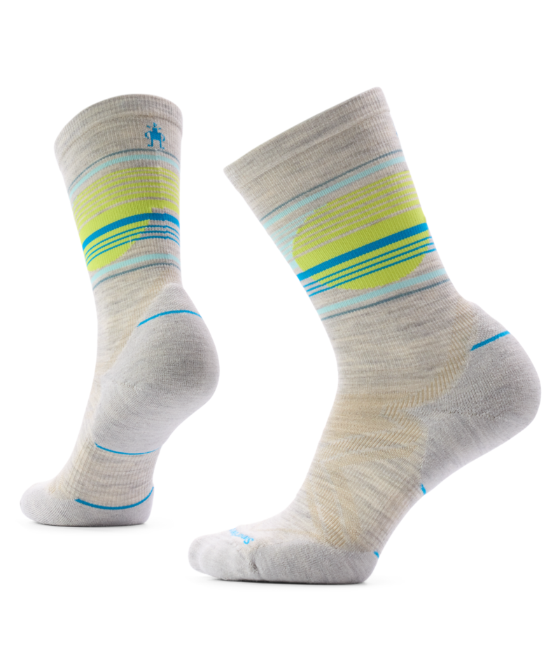 Run Cold Weather Targeted Cushion Glow Track Crew Socks - Women's
