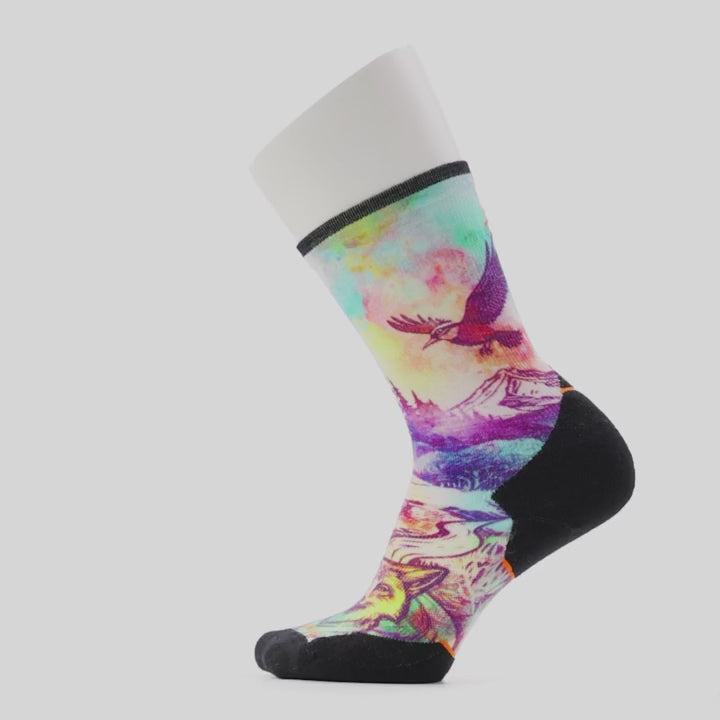Trail Run Targeted Cushion Serene Peak Print Crew Socks - Women's