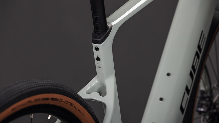 Nuroad Hybrid C:62 Race 400X